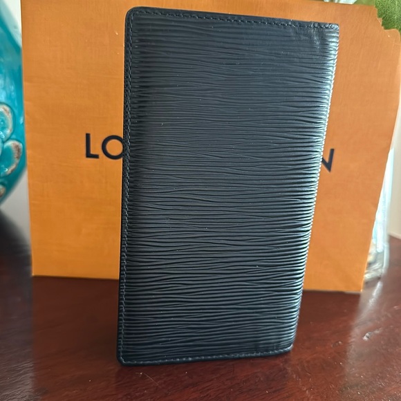 Vintage Louis Vuitton Epi long bifold wallet CA1010 Made in Spain - Picture 3 of 17